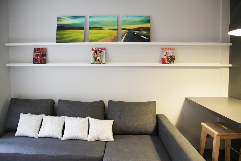 Idyllic Apartment With Terrace บาร์เซโลนา ภายนอก รูปภาพ