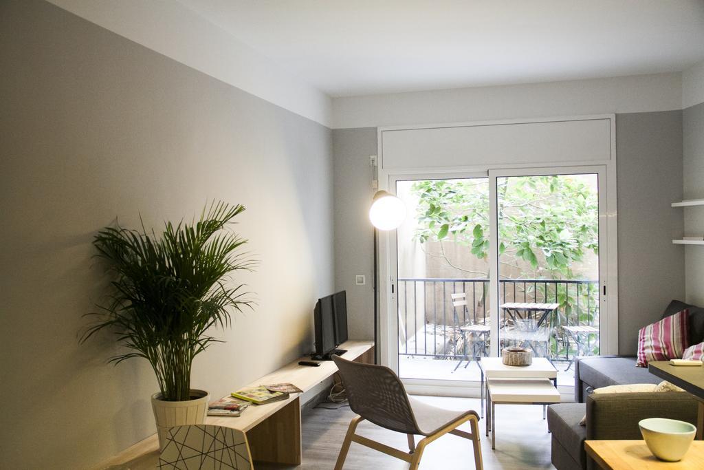 Idyllic Apartment With Terrace บาร์เซโลนา ห้อง รูปภาพ