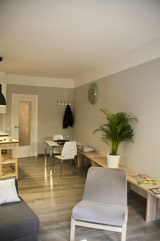 Idyllic Apartment With Terrace บาร์เซโลนา ห้อง รูปภาพ